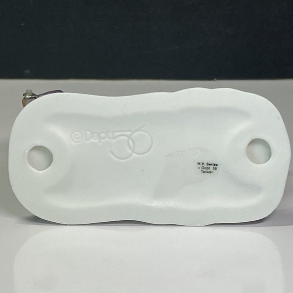 Department 56 - Winter Sleighride - Heritage Collection Sleigh Ride 5825-4 - Picture 5 of 8